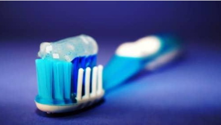 Mistakes You Make While Cleaning Your Teeth