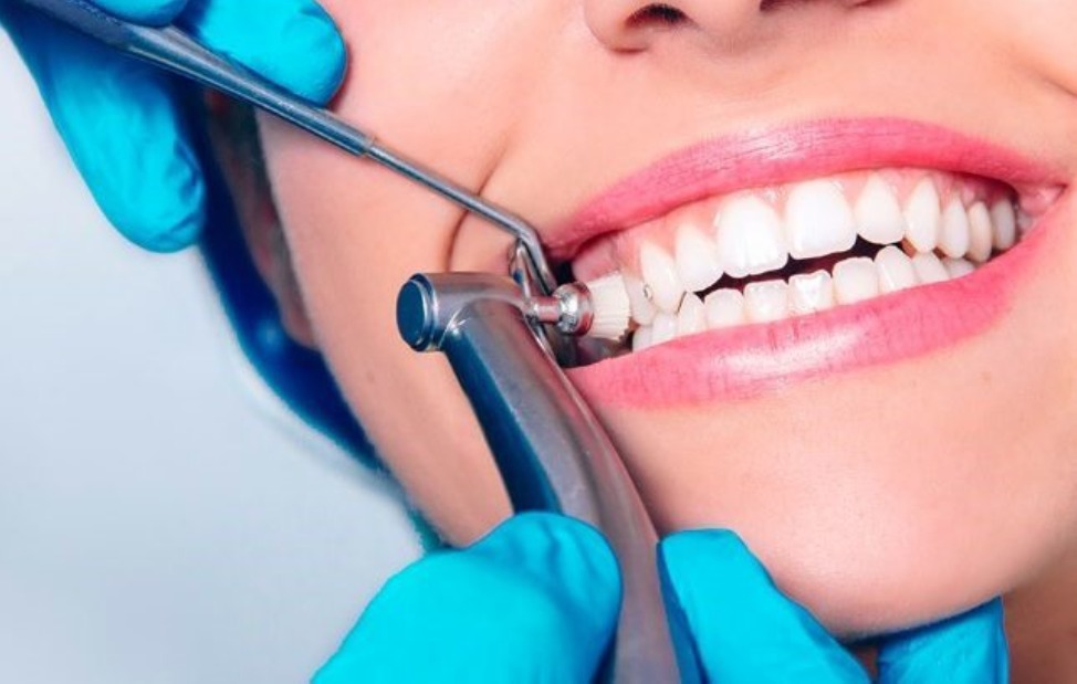 Gum Treatment in Abu Dhabi